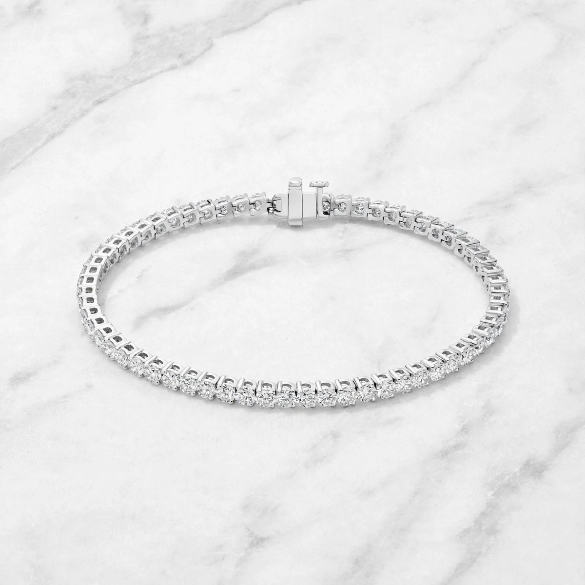 6ct tennis bracelet white front