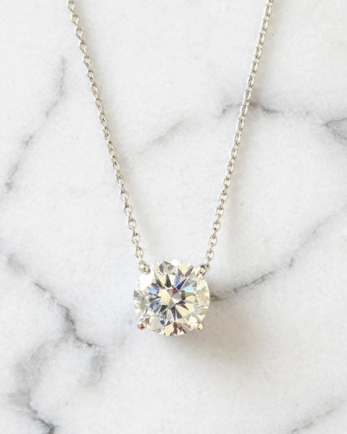 1.5ct pendant white gold front